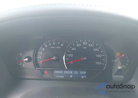 2009 Cadillac Srx V6 z USA, uszkodzony, nr VIN 1GYEE637690144890